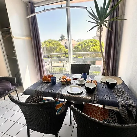 Appartement L'elysée - P2 Avec Parking Proche De La